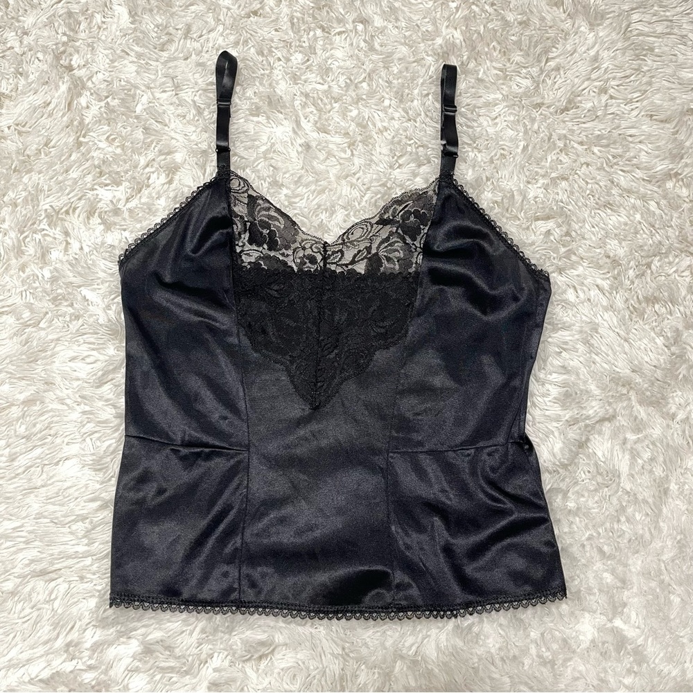 ✨Black Chemise✨ sexy lace trim cami / beautiful and elegant